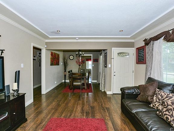 5th image of 3459 N Stoddard Ave