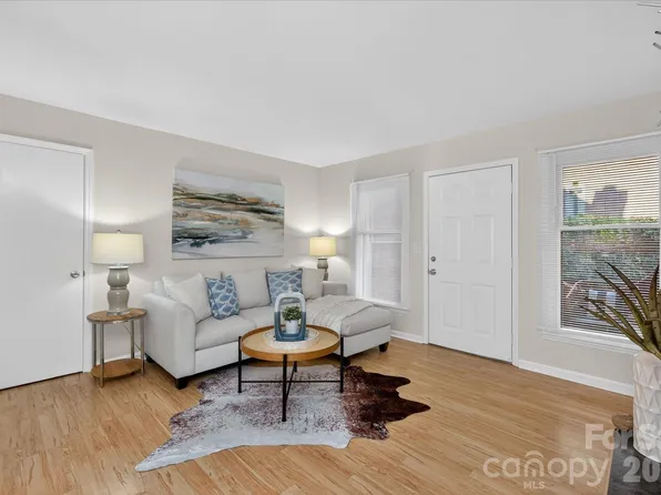 430 Queens Rd APT 311, Charlotte, NC 28207