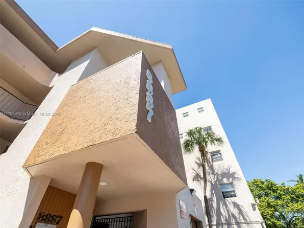 8887 Fontainebleau Blvd APT 103, Miami, FL 33172