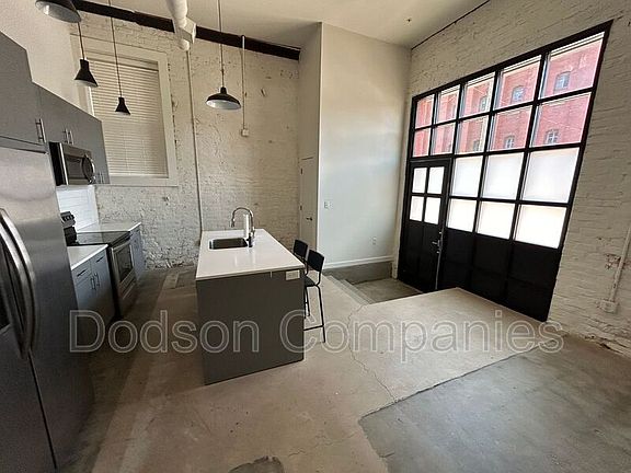 2nd image of 11 S 18th St #105