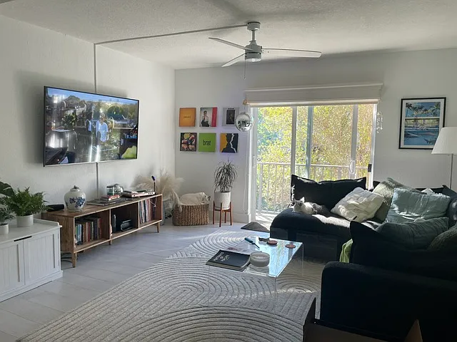 6709 N Kendall Dr #220 — Photo 10