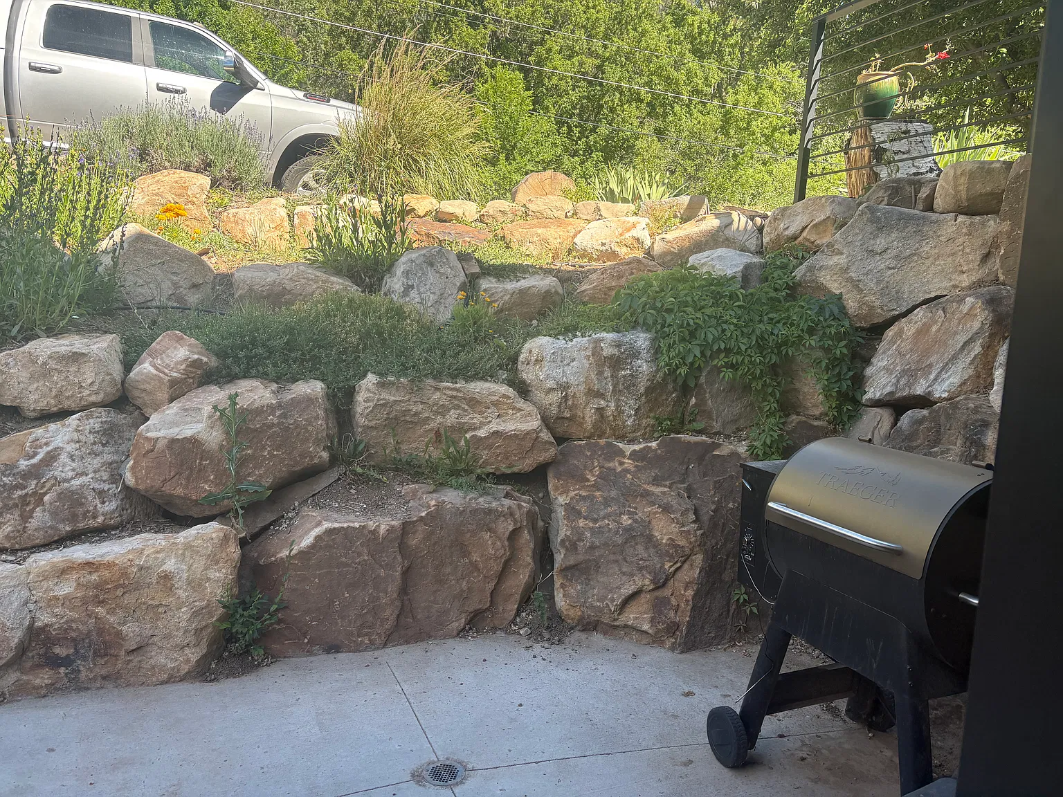 2 bed, 860 sqft, $2,000 — Photo 2