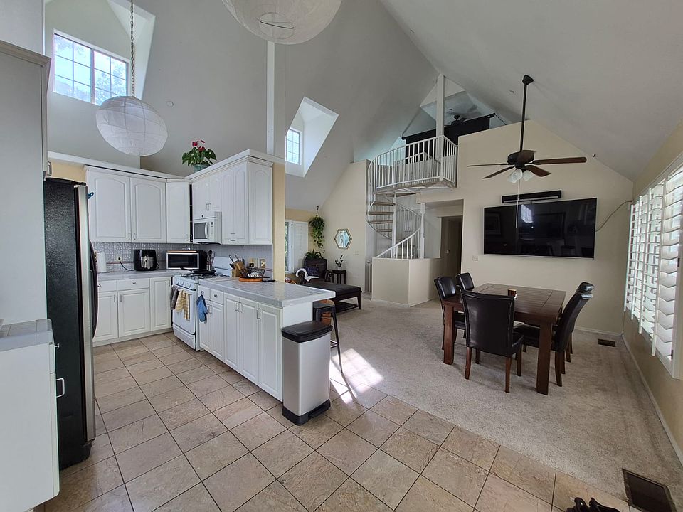 1st image of 15002 Anderson Way #15002