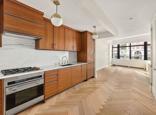 150 Charles St APT 2ES, New York, NY