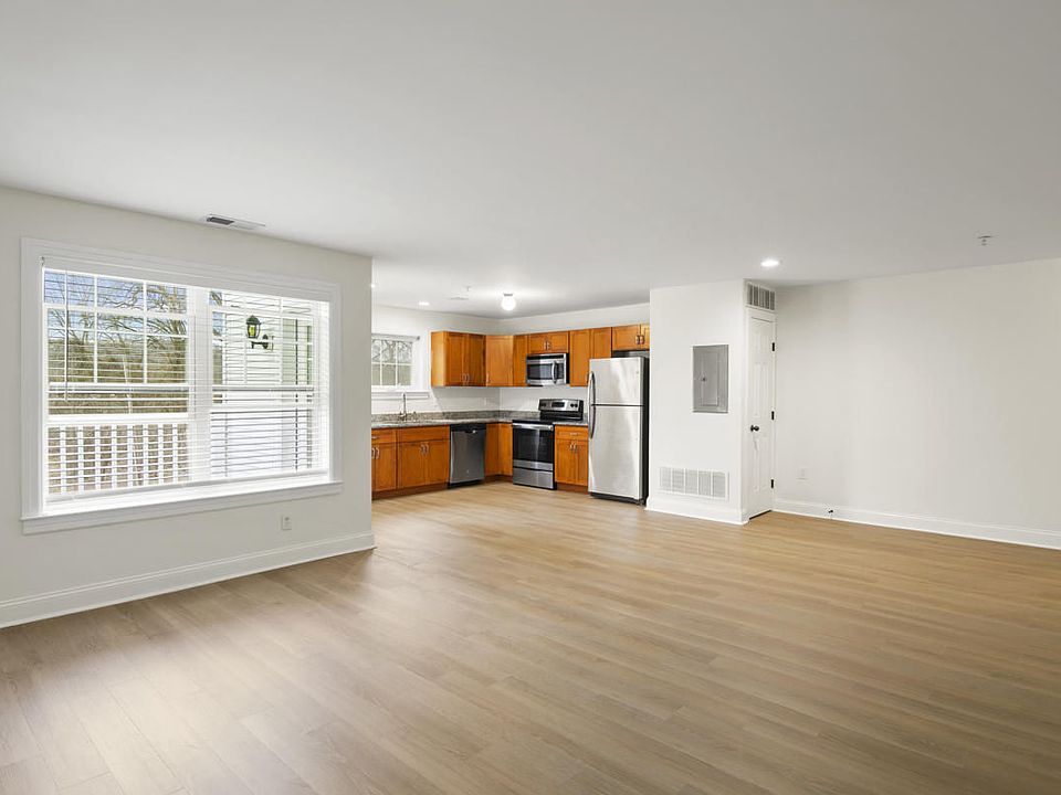 Water's View 100 Waters View Cir Cohoes NY Zillow