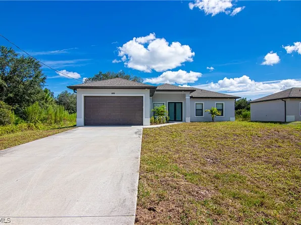 1836 Lindsay St, Lehigh Acres, FL 33972