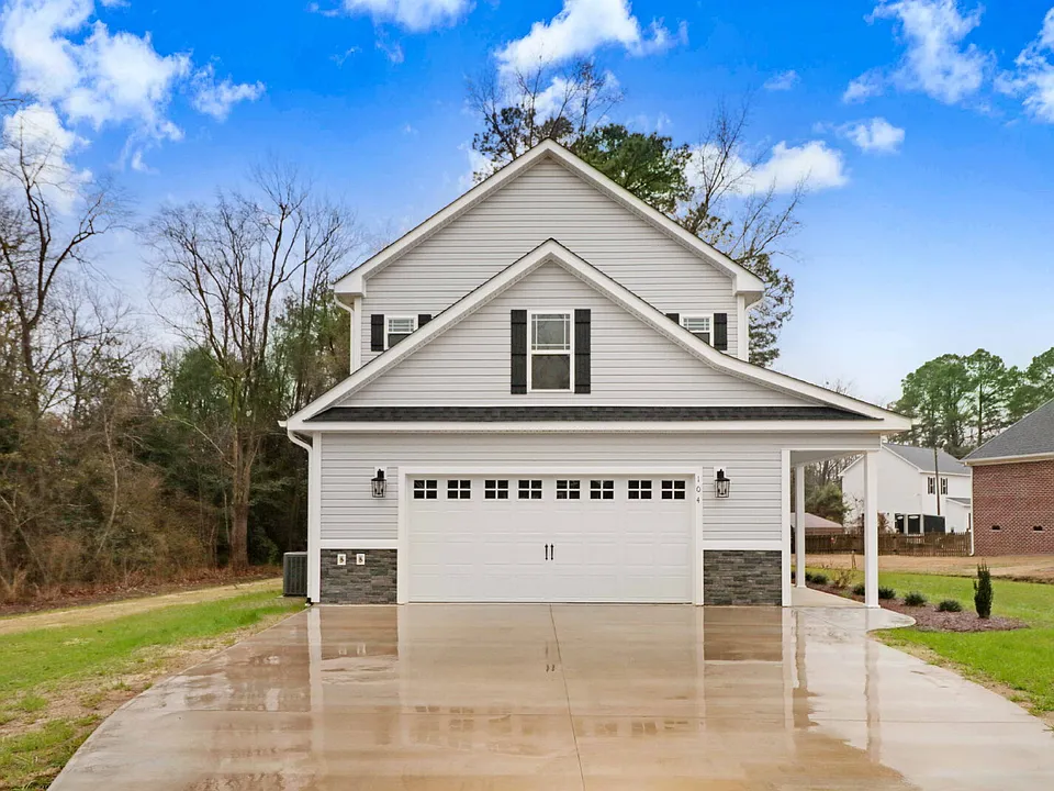 104 Barringer Dr