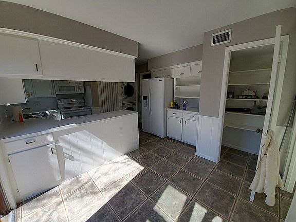 Kitchen from breakfast nook