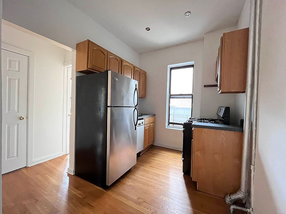 1st image of 305 Ocean Ave APT C7