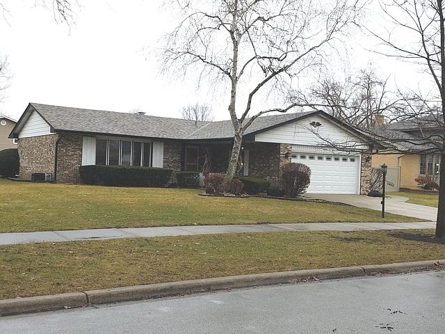 1st image of 1602 E Dogwood Ln