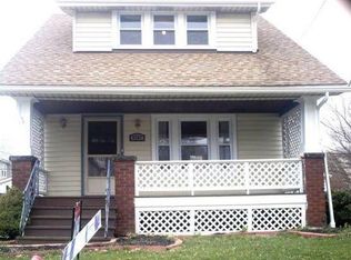 2207 Wyandotte Ave, Lakewood, OH