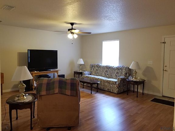 4th image of 15 Pleasant Ln