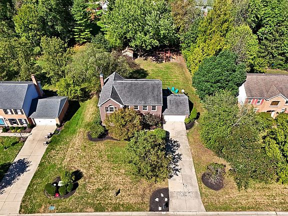 3rd image of 2931 Perthwood Dr