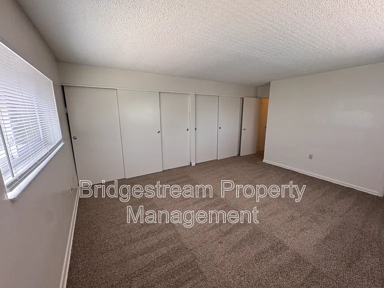 519-2C Heather Dr — Photo 11