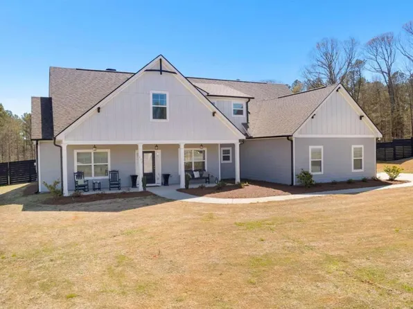 132 Bluff Mill Farms Dr, Senoia, GA 30276