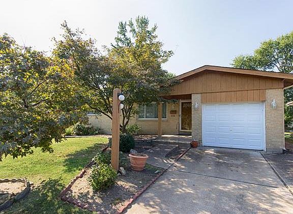 3rd image of 510 Ryan Dr