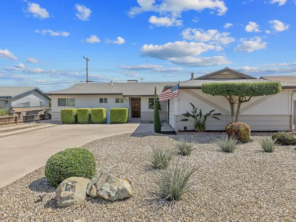 3113 E Laurel Avenue, Visalia, CA 93292