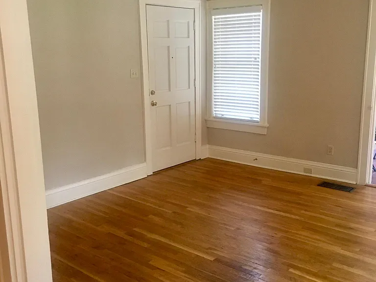 334 N McLean Blvd #2 — Photo 24