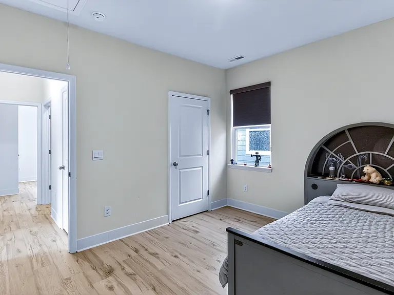 806 Dorset Stream Dr — Photo 20