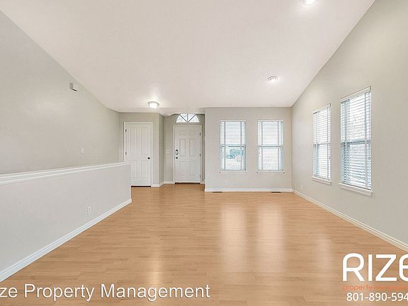 4th image of 8130 Cottonwood Hills Ct