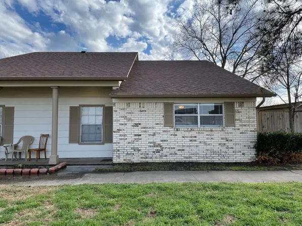 738 E Pecan St #738, Hurst, TX 76053