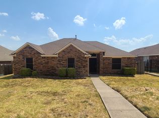 329 N Beltwoods Dr, Desoto, TX 75115