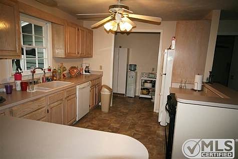 4th image of 2604 Kells Ct #14