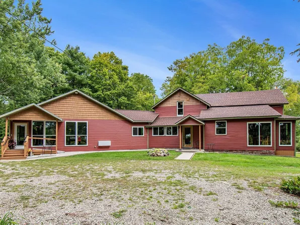 51317 County Road 25, Bristol, IN 46507