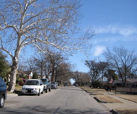 5th image of 2509 Housley Dr