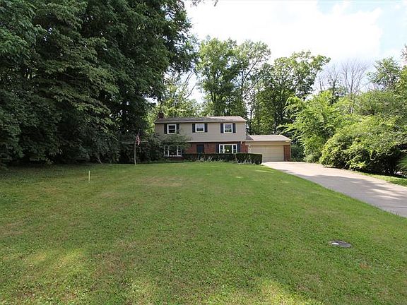 2nd image of 8631 Plainfield Ln