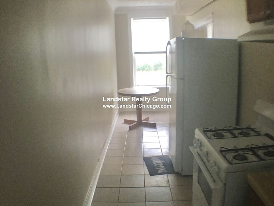 1st image of 4805 Central Park #202