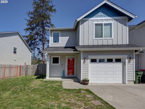 27 NW 6th Pl, Warrenton, OR 97146