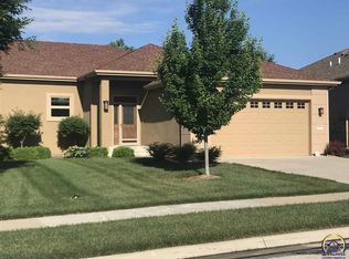 929 Coving Dr, Lawrence, KS 66049