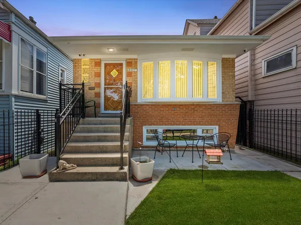 2317 W 50th St, Chicago, IL 60609