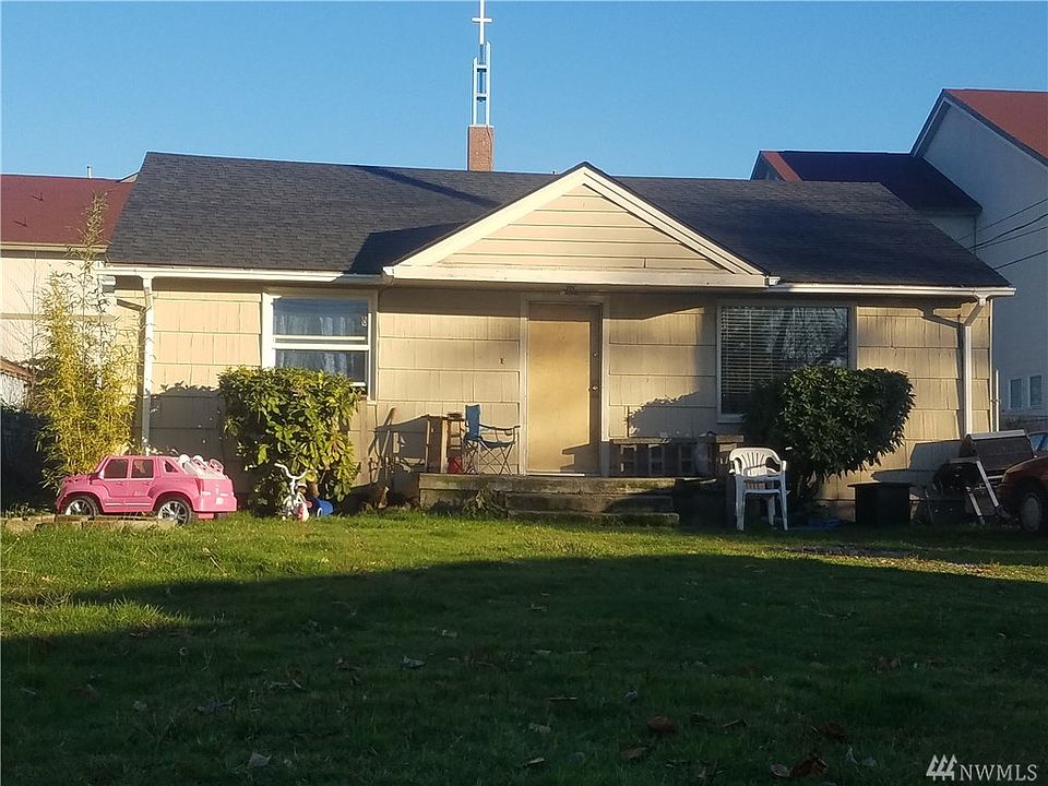 1st image of 9715 Aqueduct Dr E
