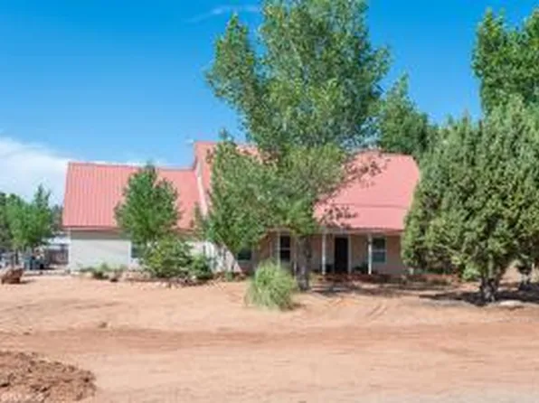 1353 E Big Pinion Ln, Apple Valley, UT 84737