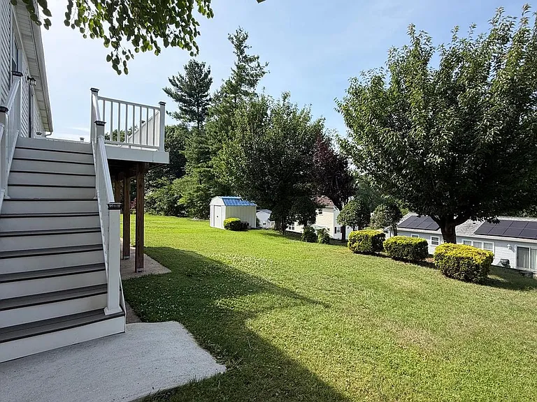 1234 Pleasant Valley Dr — Photo 22