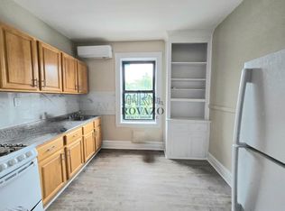 18-19 40th St #305, Irvington, NJ 07111