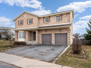 901 Mona Dr, Kingston, ON K7P 1S3