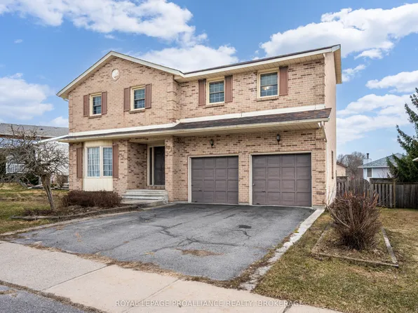 901 Mona Dr, Kingston, ON K7P 1S3