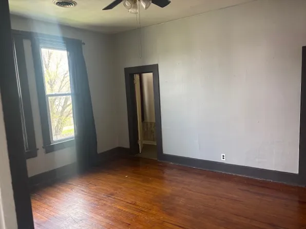 404 E Cherry St APT 3, Bluffton, IN 46714