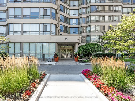 3rd image of 75 King St E #1611