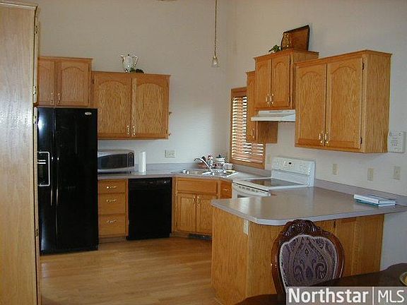 5th image of 8787 Alamo Cir NE