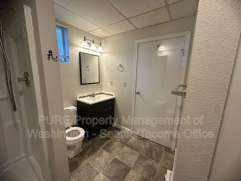 3414 S Monroe St #B — Photo 6