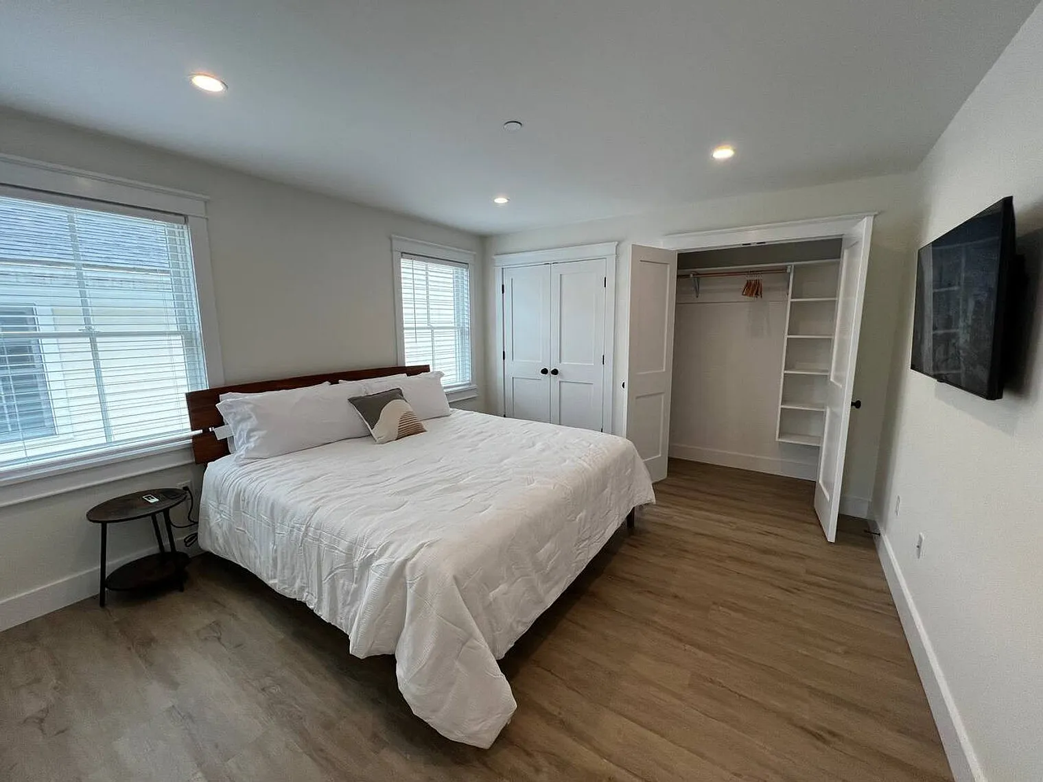 1 bed, 1.0 bath, $4,831 — Photo 4