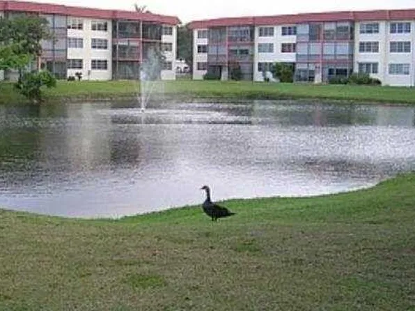 681 S Hollybrook Drive #105, Pembroke Pines, FL 33025