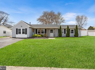 10 Oneida Ave, Waretown, NJ 08758