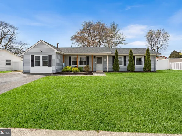 10 Oneida Ave, Waretown, NJ 08758