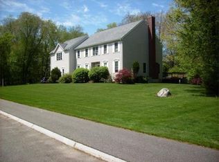 100 Malibu Dr, Taunton, MA 02780