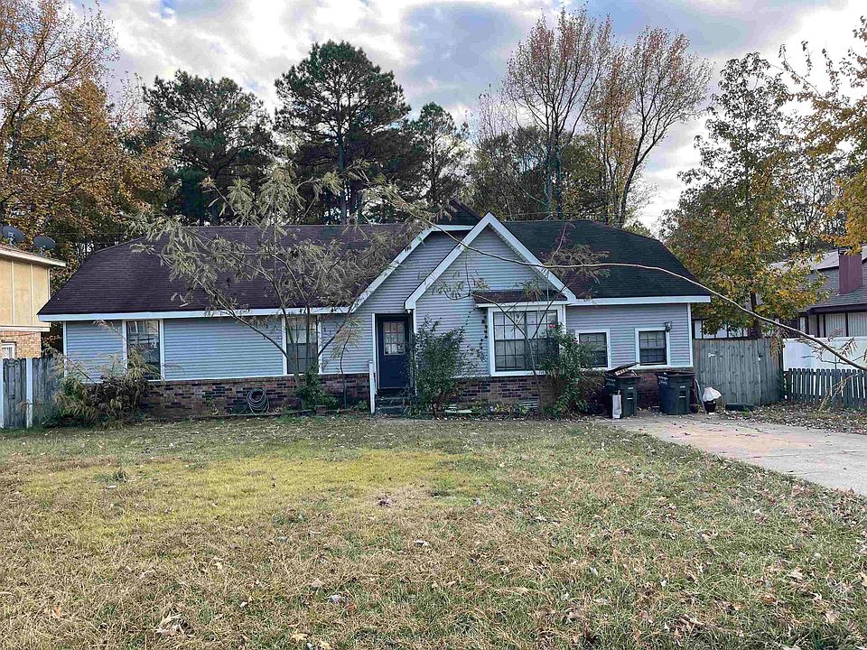 1st image of 29 Dawn Ct